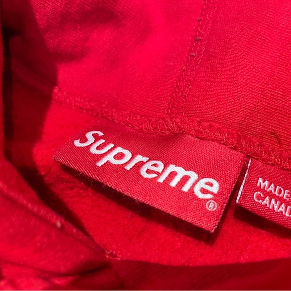 Authentic Supreme Hoodie - Picture 7 of 9